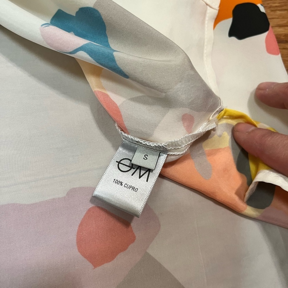 Objects Without Meaning "Francie" Mike Mills Print. 100% Japanese Cupro Top. - Picture 15 of 16